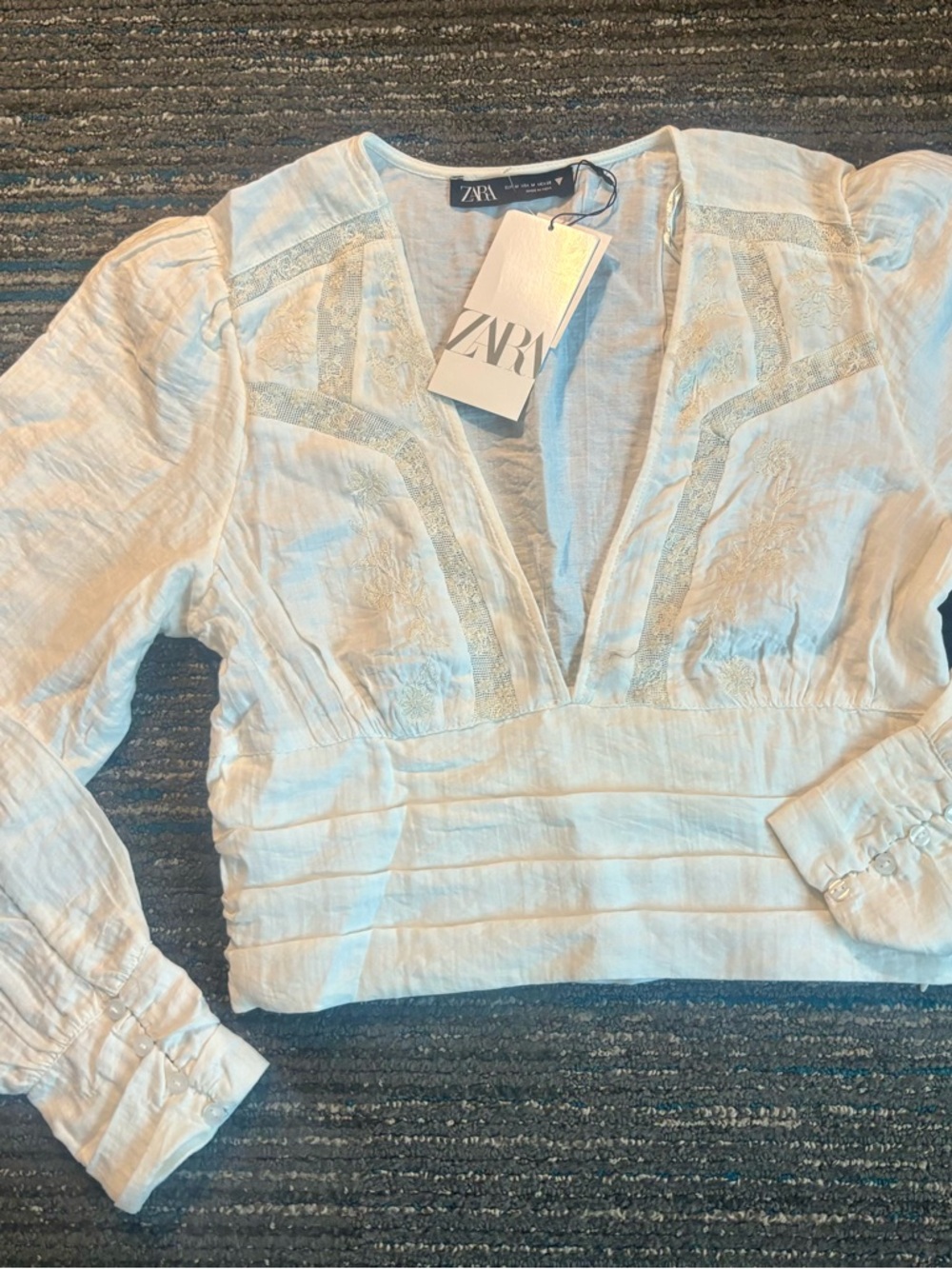 Zara White V-Neck Embroidered Pintuck Blouse